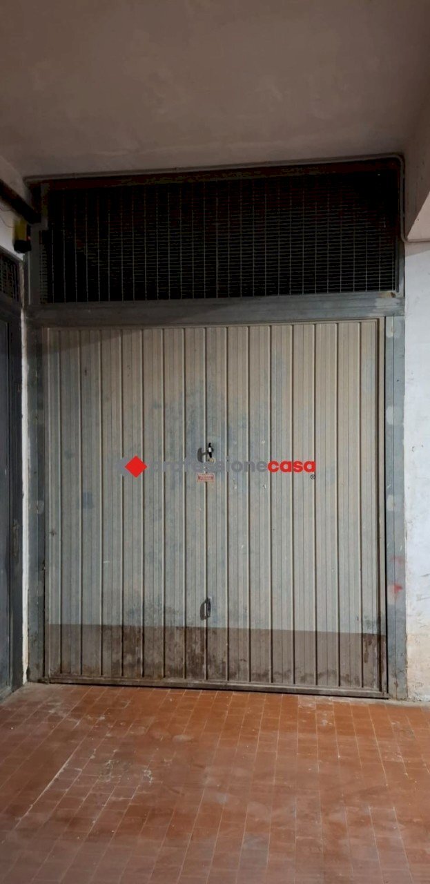 WhatsApp Image 2025-03-22 at 09.49.53.jpeg - Box Pomezia - photo 1