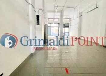 WhatsApp Image 2024-11-19 at 15.40.26 (1)_risultat - Locale Commerciale Via Don Luigi Sturzo 53, Lecce - foto 9