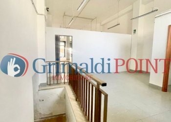 WhatsApp Image 2024-11-19 at 15.40.28 (1)_risultat - Locale Commerciale Via Don Luigi Sturzo 53, Lecce - foto 11