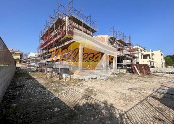 436732a1-f7b6-4151-a48a-7a2a767a2398.jpg - Villa PIAZZA ARMERINA, Siracusa - foto 1