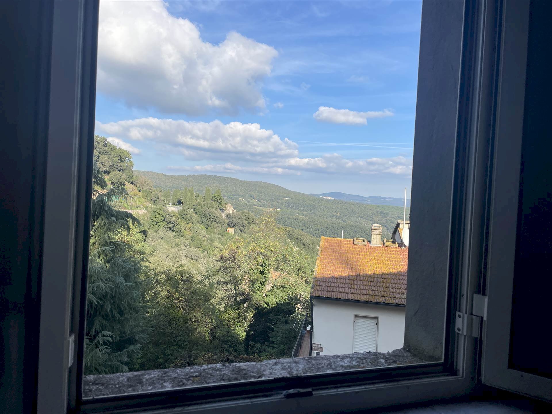 Three-room apartment Sassetta - photo 1