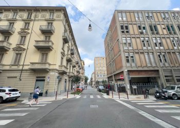 Shop Via San Secondo, Torino (neighborhood Crocetta) - photo 2