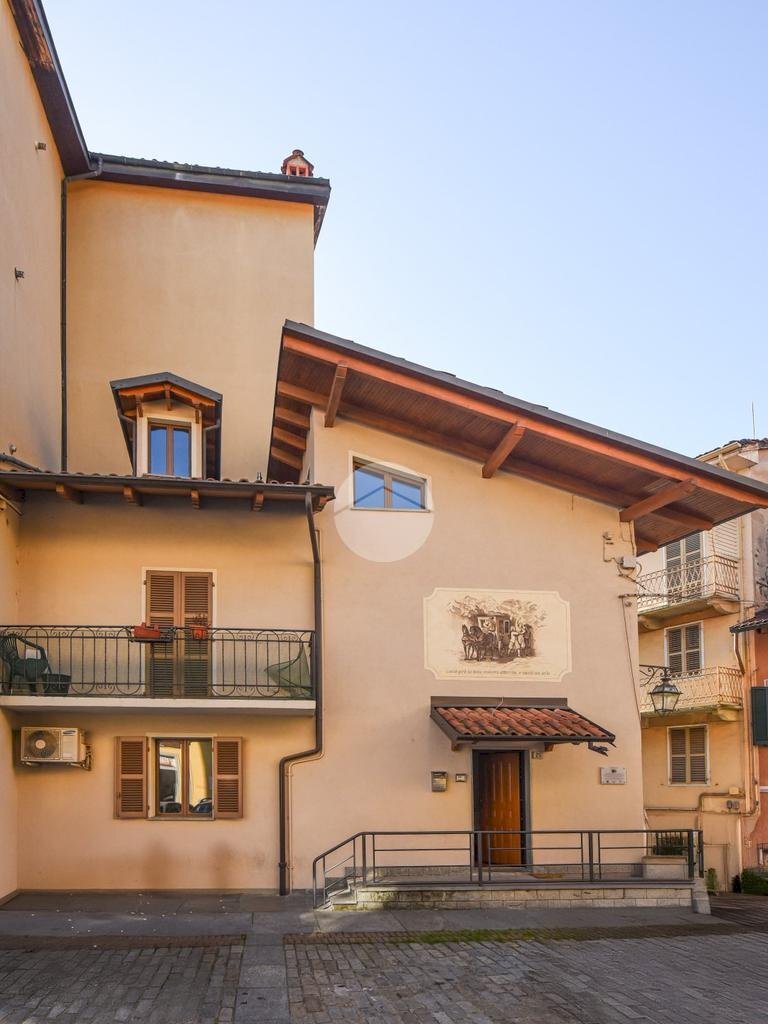 Casa semi indipendente Piazza Renato Ruffinatti, Giaveno - foto 2