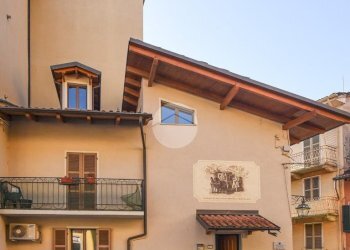 Casa semi indipendente Piazza Renato Ruffinatti, Giaveno - foto 2