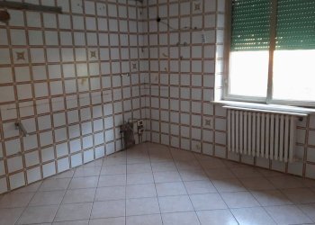 Casa indipendente via Silvio Pellico, San Giovanni Lupatoto - foto 23