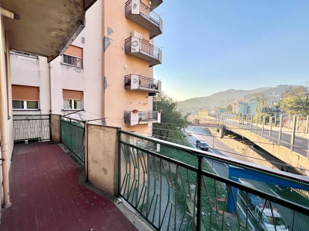 Balcone - Trilocale via San Remo, Genova - foto 1