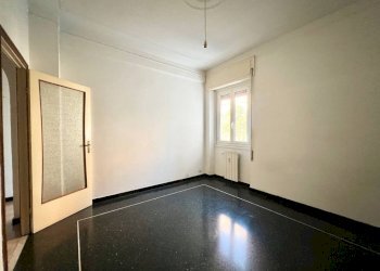 Stanza non arredata - Trilocale via San Remo, Genova - foto 13