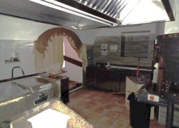 Box auto - Ristorante via Aldo Casotti, Genova - foto 10