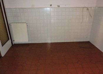 Cucina - Three-room apartment corso Luigi Andrea Martinetti, 124, Genova (neighborhood Sampierdarena) - photo 7