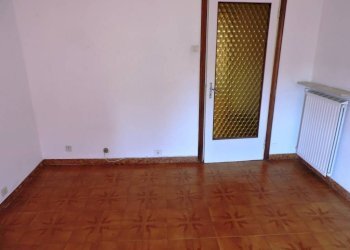 Stanza non arredata - Trilocale corso Luigi Andrea Martinetti, 124, Genova (zona Sampierdarena) - foto 10