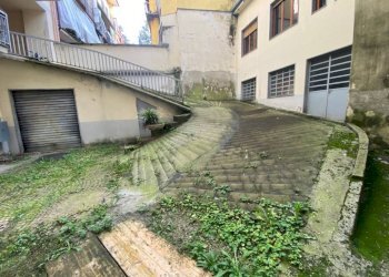Cortile interno - Warehouse via Orfanotrofio, 20, Biella - photo 15