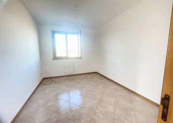 WhatsApp Image 2024-11-21 at 16.12.26 (2).jpeg - Appartamento Monte Roberto - foto 8