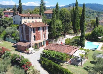 vendesi complesso rustico piscina uliveto casale i - Casale Via di Mammoli 1001, Lucca - foto 2
