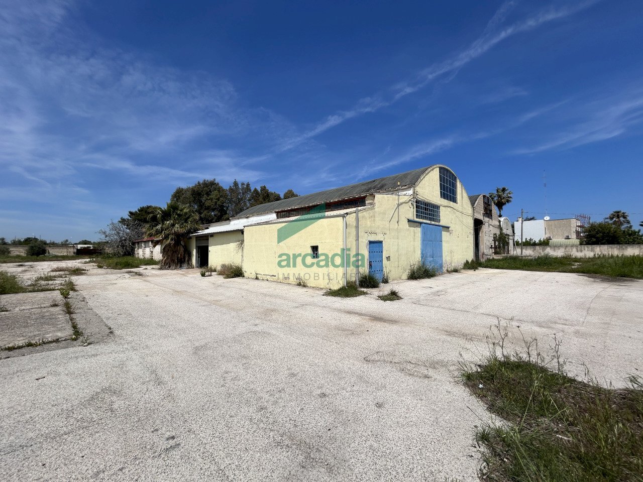 esterno - Commercial Premises Strada Rurale Mammagnora 3, Bari - photo 2