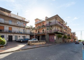 Piazza G.Longo 12 (1).jpg - Appartamento Piazza Giovanni Longo 122, Misterbianco - foto 17