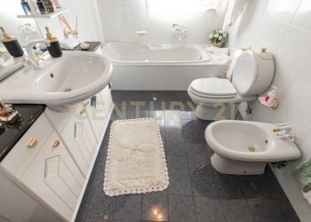 Piazza G.Longo 12 (24).jpg - Appartamento Piazza Giovanni Longo 122, Misterbianco - foto 28