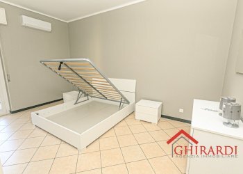 2.0. camera 1.jpg - Appartamento VIA ALFREDO D'ANDRADE 34, Genova - foto 12