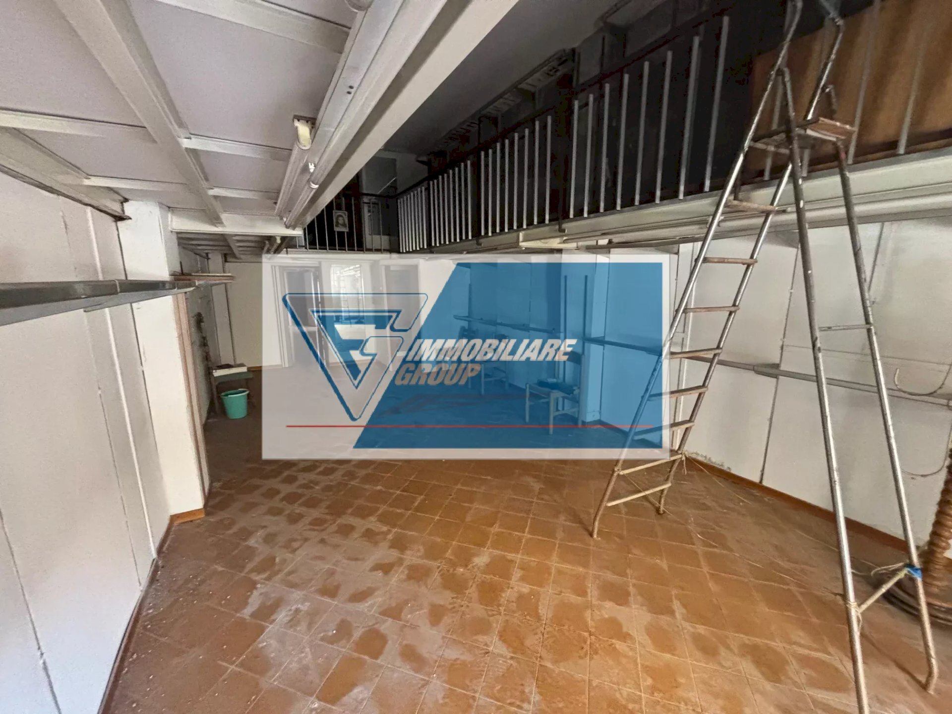 Negozio Via Re Ierone II, Siracusa - foto 2