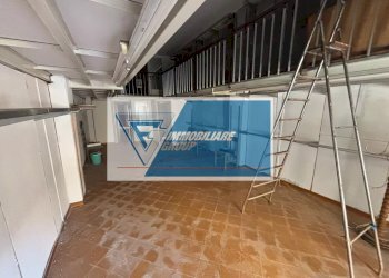 Negozio Via Re Ierone II, Siracusa - foto 2