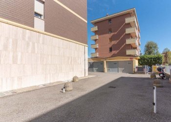 Two-room apartment Via gazzera, Ciriè - photo 25