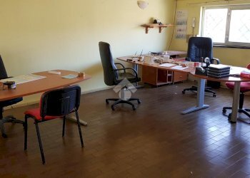 Capannone via tripoli, Agrate Conturbia - foto 11