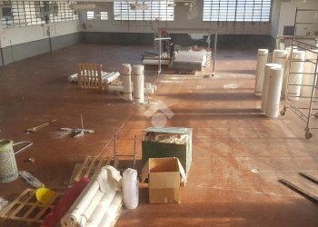 Capannone via tripoli, Agrate Conturbia - foto 17
