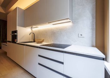 One-room apartment Via Alessandro Volta, Torino (neighborhood Centro) - photo 5