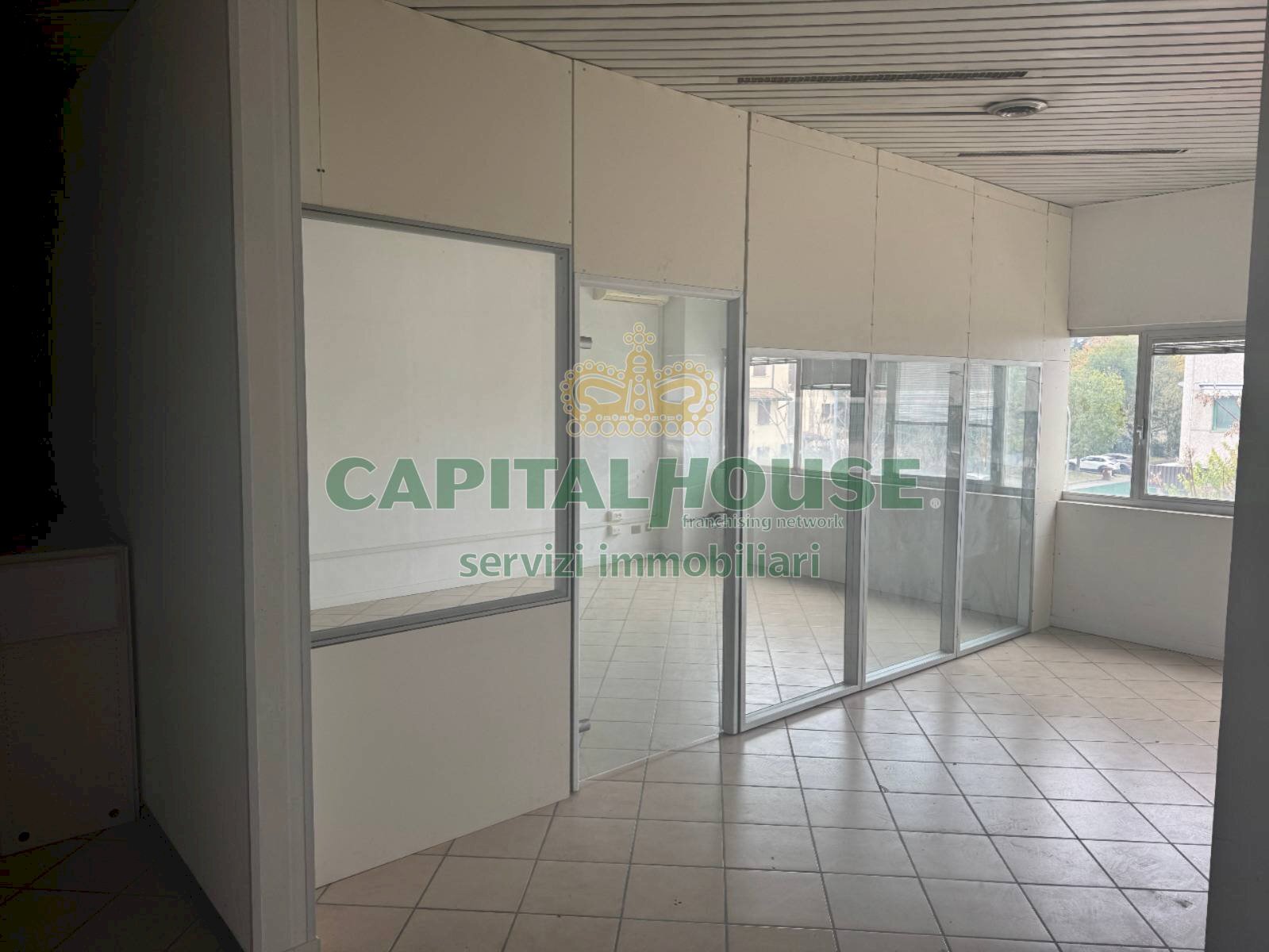 Office Bologna (neighborhood Massarenti) - photo 1