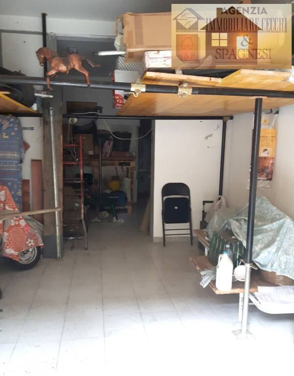 Interno non residenziale - Negozio via EGISTO FERRONI, Signa - foto 1