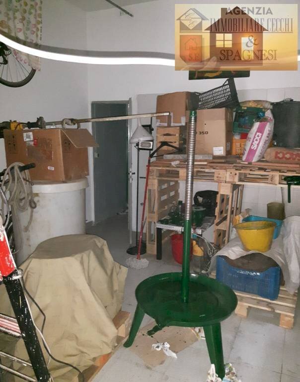 Cantina - Negozio via EGISTO FERRONI, Signa - foto 3