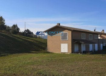 Semi-detached Villa via Torretta, Controguerra - photo 1