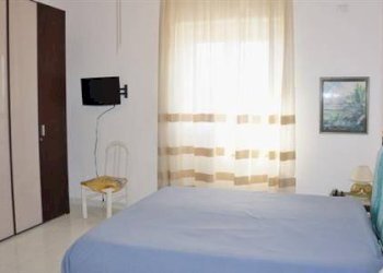 Camera da letto - Appartamento via del Colle, 8, Gaeta - foto 11