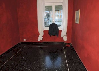 Camera da letto - Bilocale via Campomorone, 42, Genova (zona Pontedecimo) - foto 6