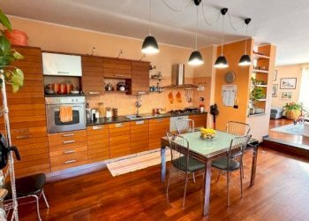 Salone - Villa a Schiera Villanova Mondovì - foto 4