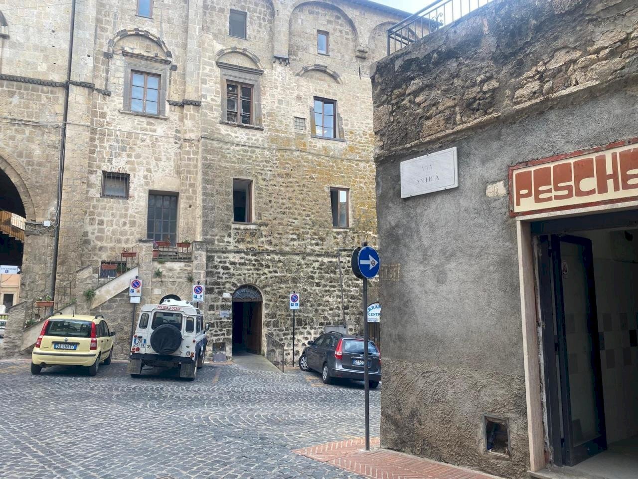 IMG-20241023-WA0011.jpg - Non Alimentare Via Antica 6, Tarquinia - foto 2