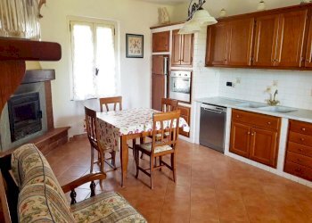 b12ad748-f9dc-4346-9be0-01eb6230dbad.jpg - Casa semi indipendente Montignoso - foto 2