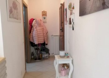 1289443-senx5e65hc.jpg - Appartamento Via Lunense, Carrara - foto 2