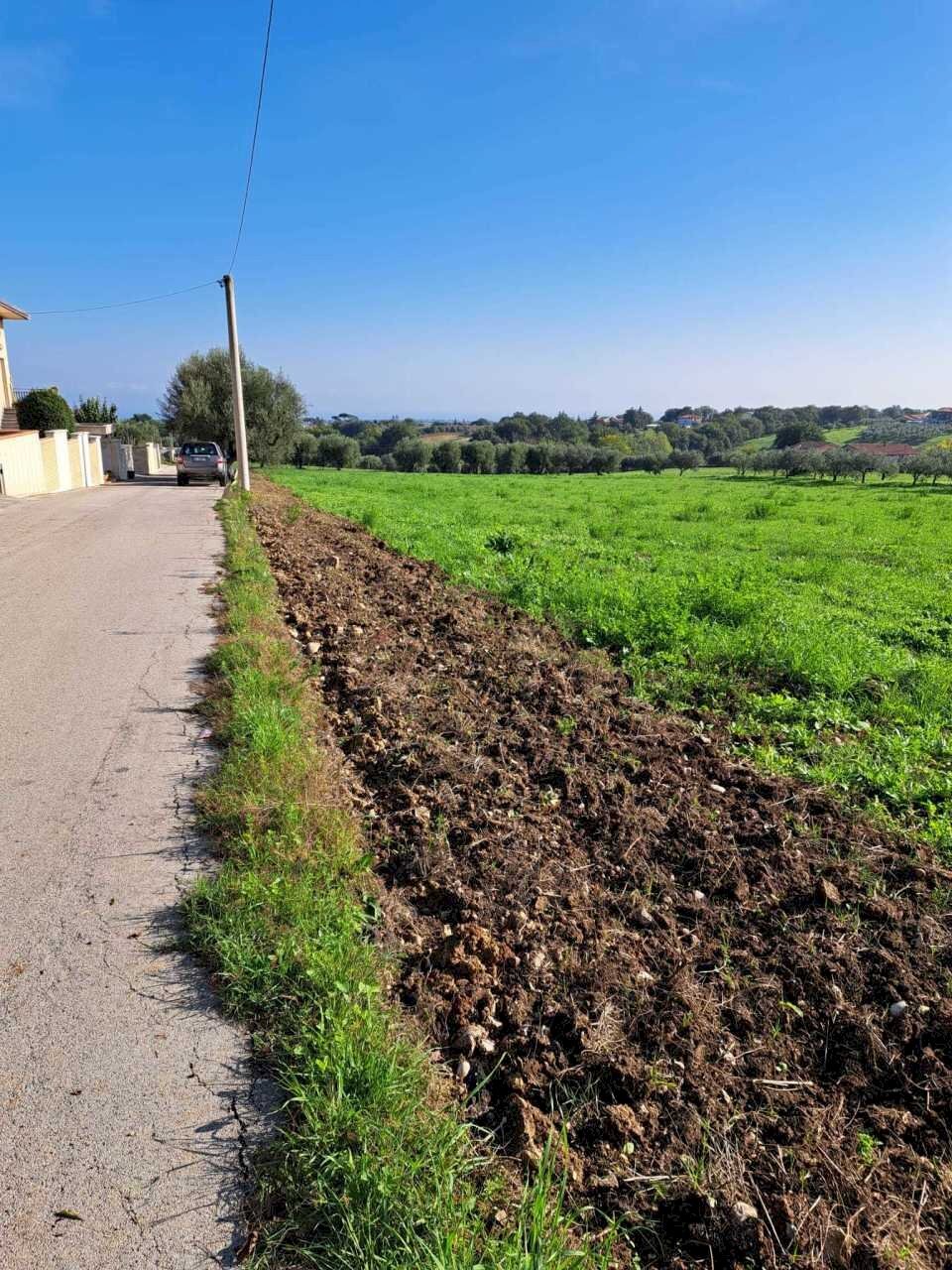 9f1ba34d-7f87-4d1a-8e9e-6fe0639059c6.jpg - Terreno edificabile Via Follani 107, Lanciano - foto 2