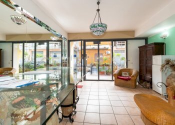 Hotel S (10).jpg - Casa indipendente Via Consolare Valeria 220, Sant'Alessio Siculo - foto 10