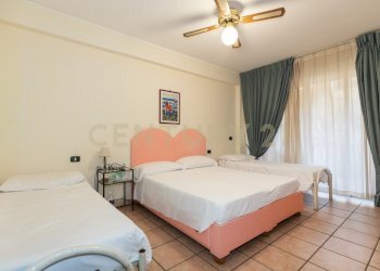 Hotel S (12).jpg - Casa indipendente Via Consolare Valeria 220, Sant'Alessio Siculo - foto 12