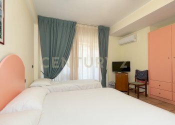 Hotel S (14).jpg - Casa indipendente Via Consolare Valeria 220, Sant'Alessio Siculo - foto 14