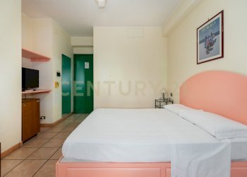 Hotel S (18).jpg - Casa indipendente Via Consolare Valeria 220, Sant'Alessio Siculo - foto 17