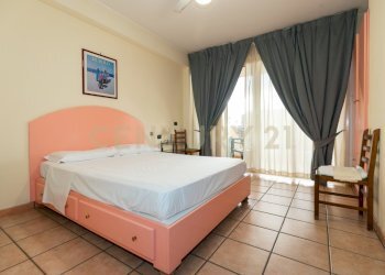 Hotel S (19).jpg - Casa indipendente Via Consolare Valeria 220, Sant'Alessio Siculo - foto 18