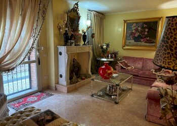 Porzione di casa Parma - foto 2