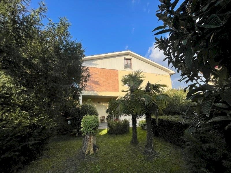 Single Family Villa Occhiobello - photo 3