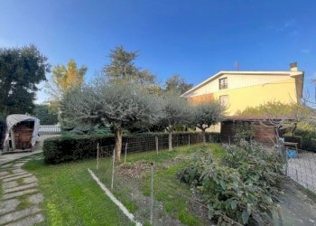 Single Family Villa Occhiobello - photo 5