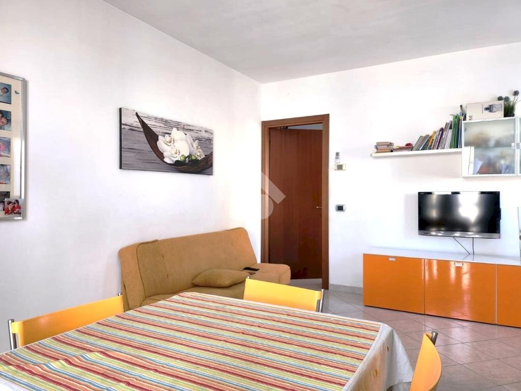 Three-room apartment Via S. Cristoforo, Casorezzo - photo 3