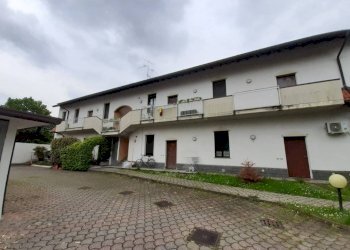 Facciata - Bilocale via Brescia, 31, Legnano - foto 24