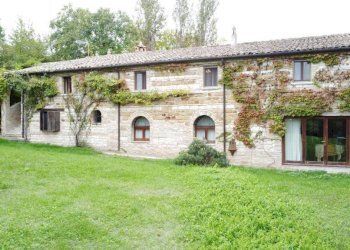 Facciata - Rustico Frazione Montesecco, Pergola - foto 25