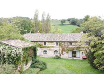 Facciata - Rustico Frazione Montesecco, Pergola - foto 21